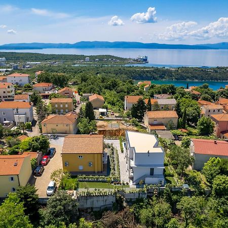 Appartments Adriatic Omišalj Eksteriør billede